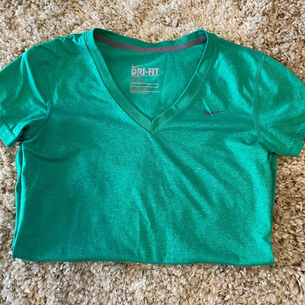 DRI-FIT ATHLETIC TOP